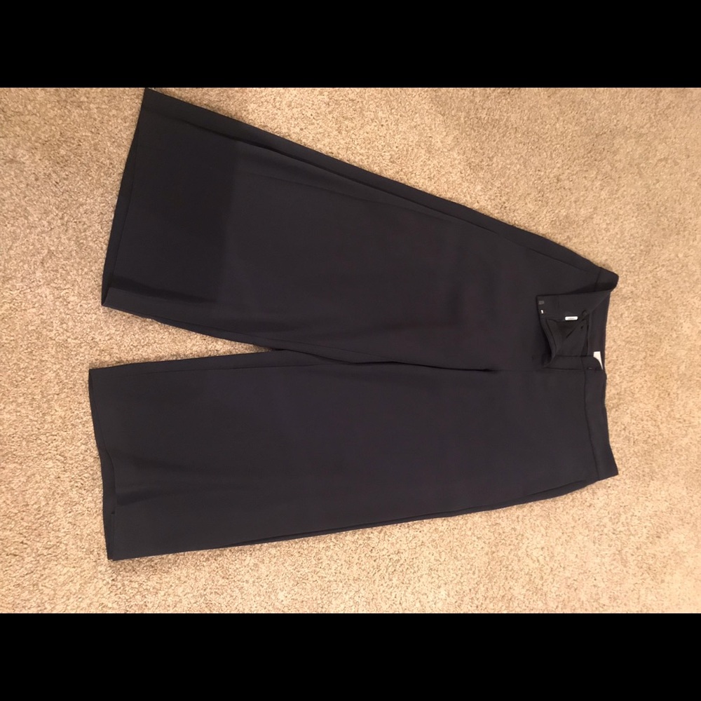 MM LaFleur wide leg crops